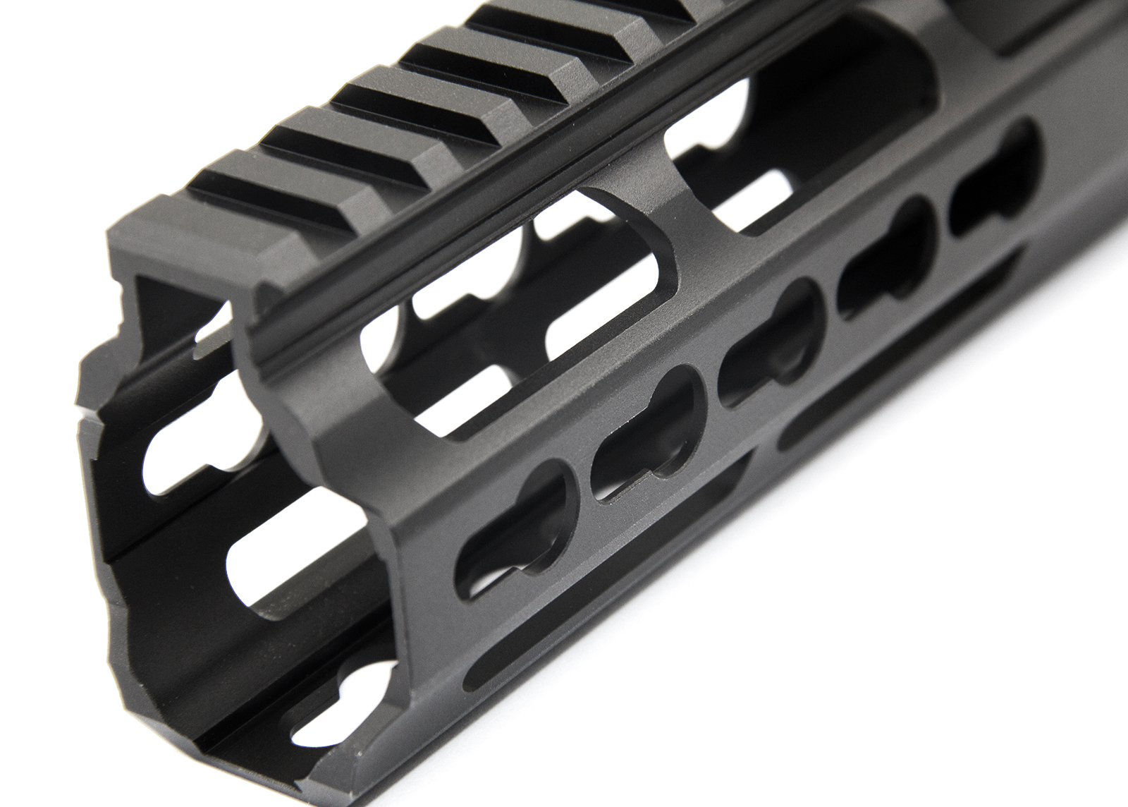 XTC Key Mod Rail 7＂with Rear Base and Screws - Black